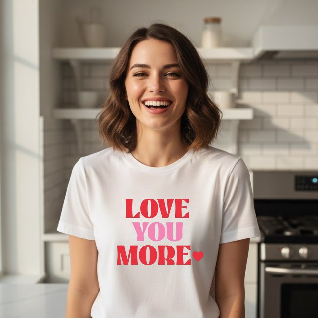 Älskar dig mer Retro Valentine T Shirt (Skapare uppladdad)