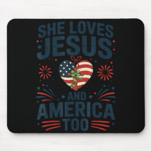 Älskar Jesus och Amerika också amerikansk flagga p Musmatta