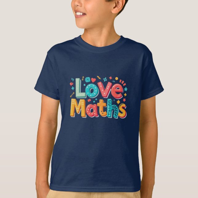 Älskar matte - rolig typografi t shirt (Framsida)