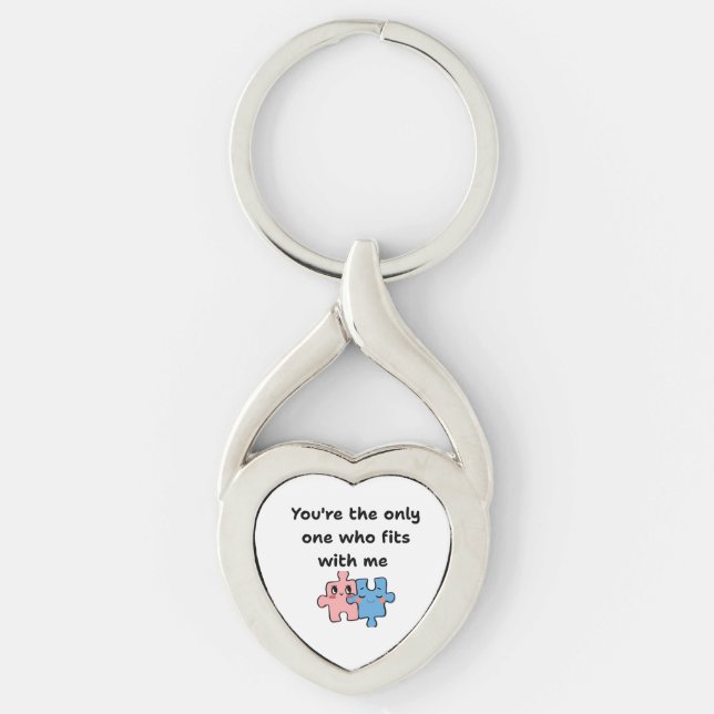 Älskar Twisted Heart Silverfärgad Nyckelring (Framsidan)