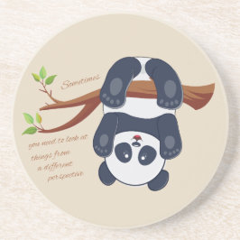 älsklig panda som hänger upp och ner underlägg
