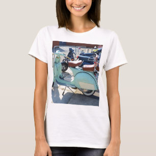 Älskvärd gammal sparkcykel tee