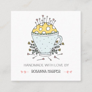Älskvärd hand plockadePincushion Quilter som syr Fyrkantigt Visitkort