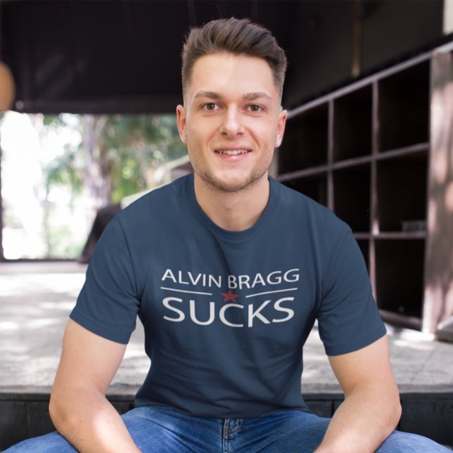 Alvin Bragg Sucks T Shirt (Skapare uppladdad)