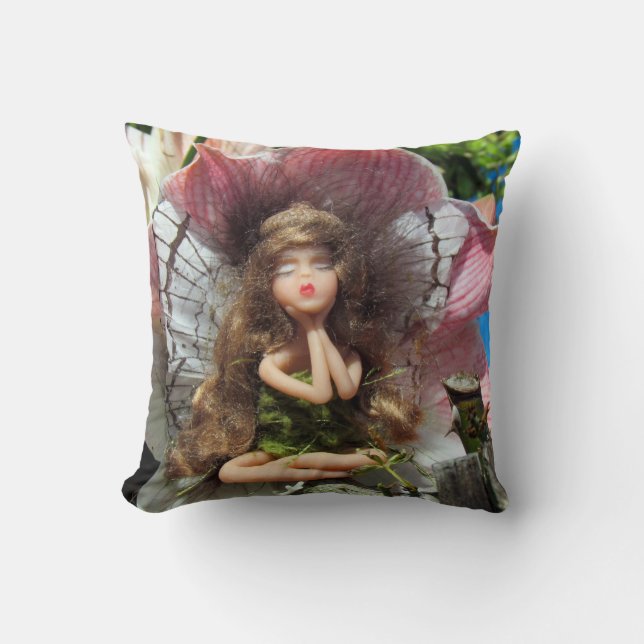 Älvor och Lillies (Fairy Pillow 5) Kudde (Framsida)