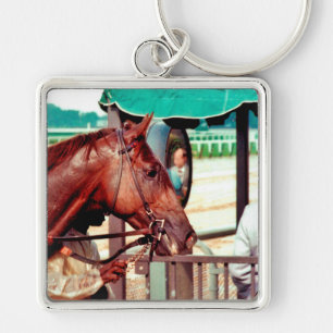 Alydar Thoroughbred 1979 Fyrkantig Silverfärgad Nyckelring