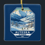 Alyeska Alaska Winter Travel Art Vintage Julgransprydnad Keramik<br><div class="desc">Alyeska Winter-konstens utformning visar vintern.</div>