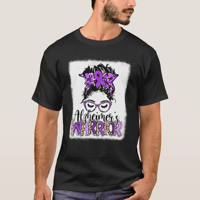 Alzheimers Warrior Messy Bun Bleached Alzheimers T Shirt (Framsida)