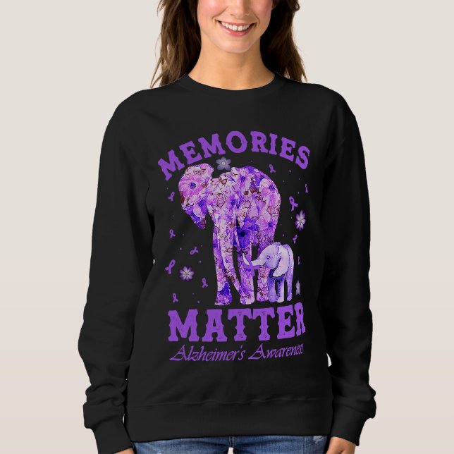 Alzheimeru2019s Awareness Memories Matter Purple E T Shirt (Framsida)
