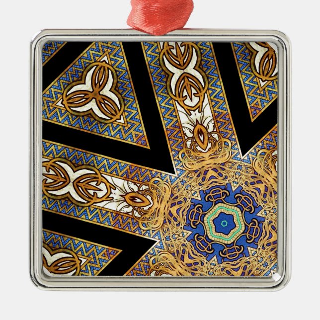 AM55-2_132454 Keramiska prydnadsföremål Julgransprydnad Metall (Framsidan)