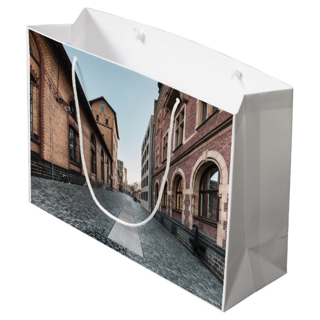 Am Hafenamt Cologne (Baksidan Vinklad)