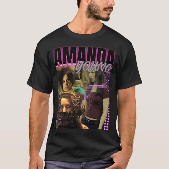 Amanda Young Saw X Design T Shirt (Framsida)