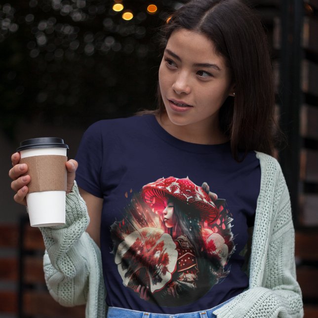 Amanita Shaman T-shirt (Skapare uppladdad)