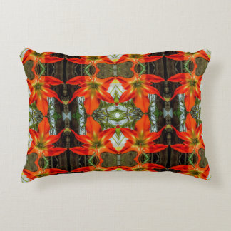Amaryllis Pattern Accent Pillow Prydnadskudde