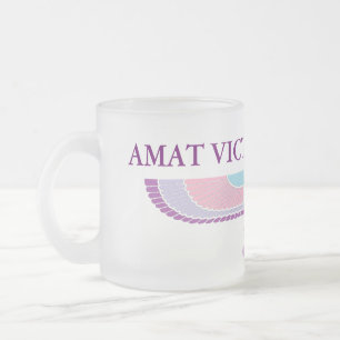 Amat Victoria Curam Frostad Glasmugg