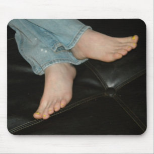 Amber Feet Mousepad Musmatta