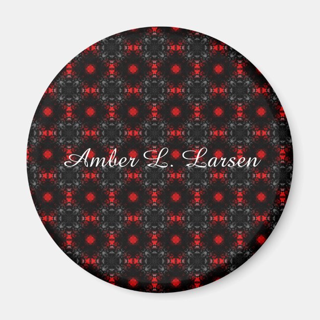 Amber L. Larsen Magnet (Framsidan)