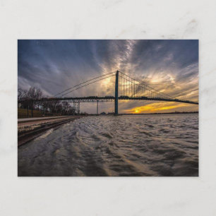 Ambsassador Bridge över Detroit River Vykort