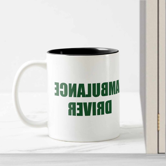 Ambulansdrivrutin Två-Tonad Mugg (Skapare uppladdad)