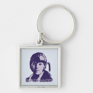 Amelia Earhart - 2 Fyrkantig Silverfärgad Nyckelring