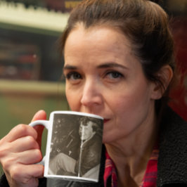 Amelia Earhart avslappnad flygkabin foto 1937 Kaffemugg