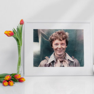 Amelia Earhart Hennes låsta modell 10-E Electra Poster