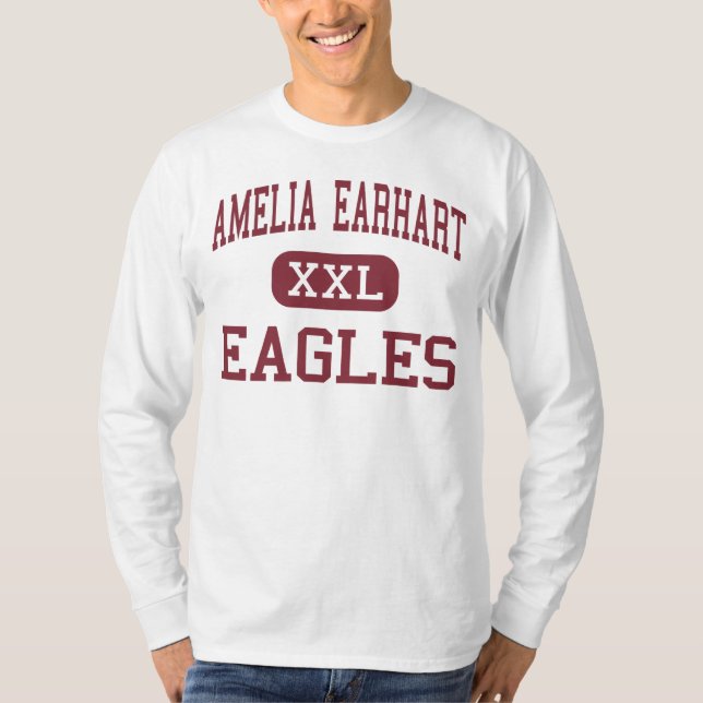 Amelia Earhart - örnar - mittet - flodstrand Tee (Framsida)