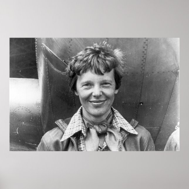 Amelia Earhart Photograph och Hennes låsta Electra Poster (Framsidan)