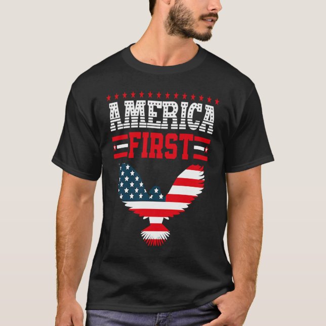 America First American Flag Patriotic US Flag 4th  T Shirt (Framsida)