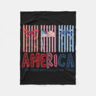 America Gud Fällde Sin Nåd På Dig T-Shirt 4:e Juli Fleecefilt