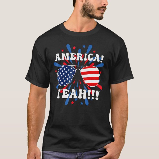 America Yeah Flag Sunglasses 4th Of July Fireworks T Shirt (Framsida)