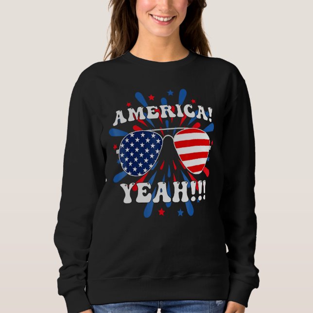 America Yeah Flag Sunglasses 4th Of July Fireworks T Shirt (Framsida)