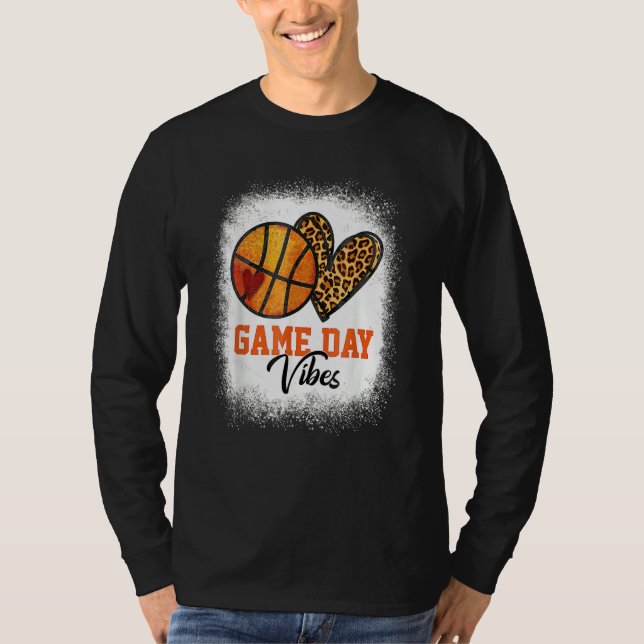 American Basketball Game Day Vibes Basketball Mom T Shirt (Framsida)