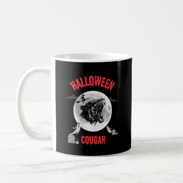american cougar on halloween night with crows kaffemugg (Vänster)