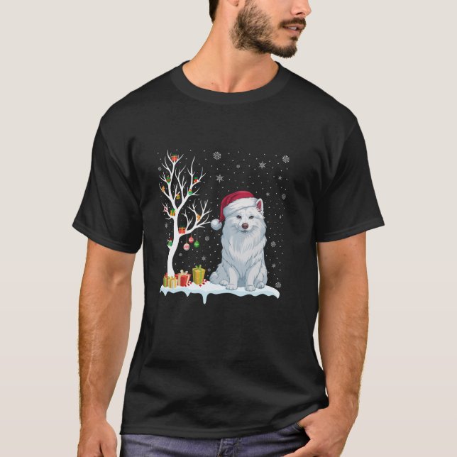 American Eskimo Hund Santa Hat Festive Träd Light  T Shirt (Framsida)