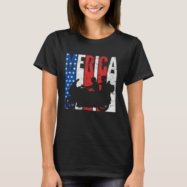 American Flag Biker Motorcycle Couple 4th Of July  T Shirt (Framsida)