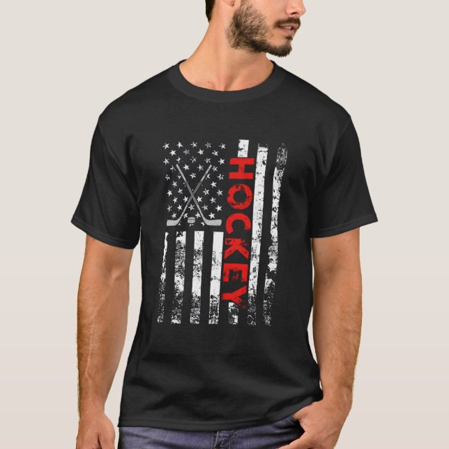American Flag Hockey Usa Patriotic T Shirt (Framsida)