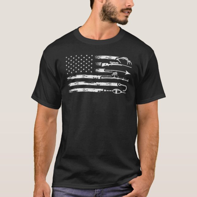 American Flag Hunting Equipment Patriotic Hunter T Shirt (Framsida)