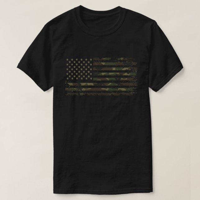 American Flag In Military Camouflage Colors T Shirt (Design framsida)