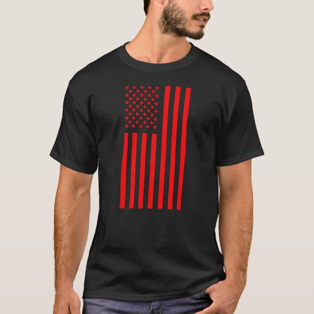 American Flag Red  T Shirt (Framsida)