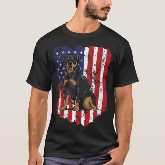 American Flag Rottweiler 4th Of July USA T Shirt (Framsida)