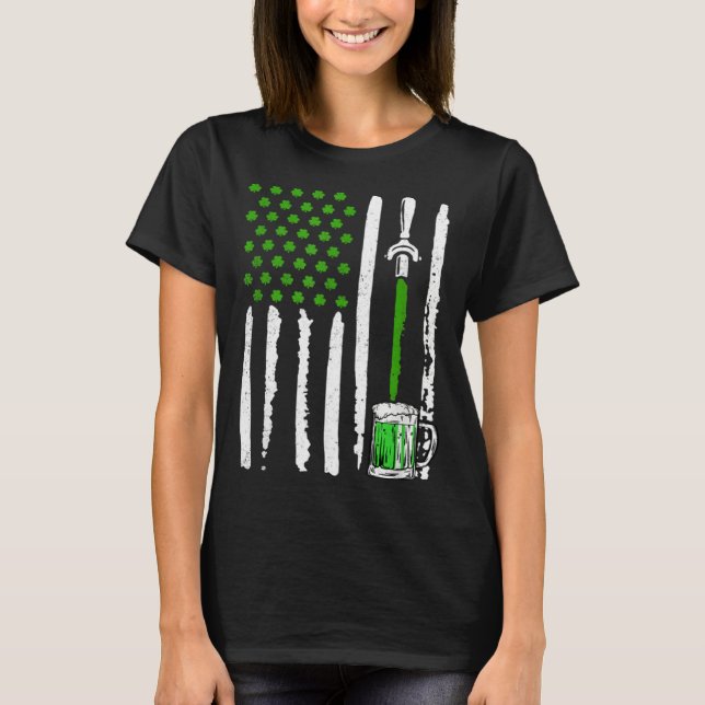 American Flag St Patrick s Day Shamrock Drinking B T Shirt (Framsida)