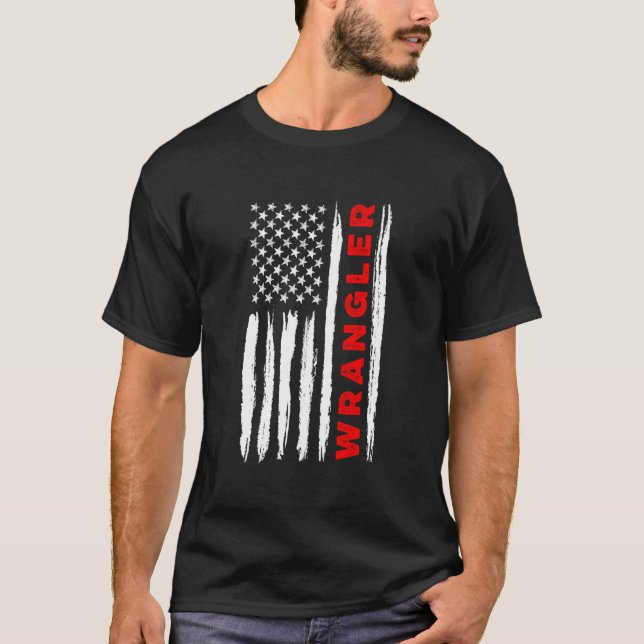 American Flag Wrangler Us Usa Flag Patriotic T Shirt (Framsida)