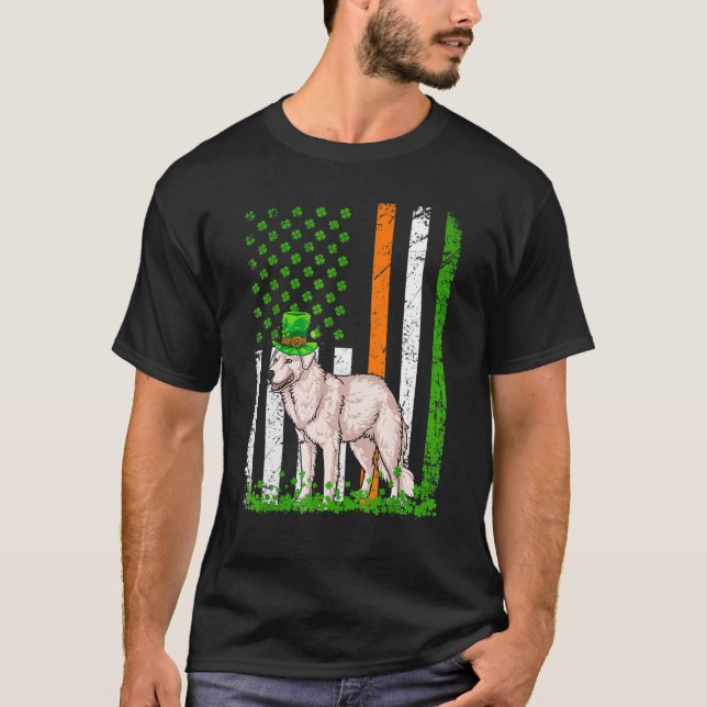American Flagga Kuvasz Hund St patricks day T Shirt (Framsida)