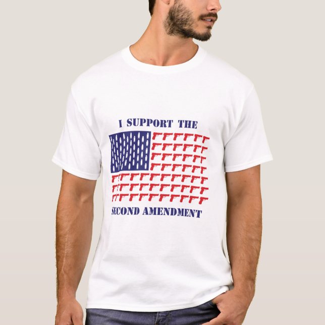 American-Flagga-of-Guns-Pistol—2nd-Amendment T Shirt (Framsida)