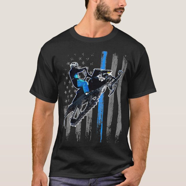 American Flagga Snowmobile Manar Snowmobile Riding T Shirt (Framsida)