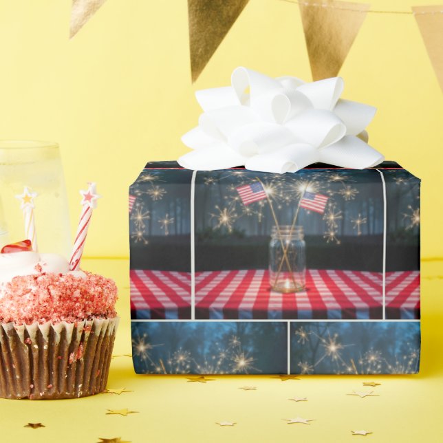 American Flags With Sparklers In a Mason Jar Presentpapper (Födelsedagsfest)