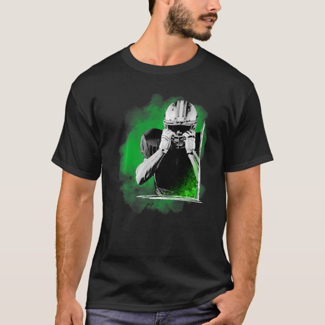American Football Sports Green Player  T Shirt (Framsida)
