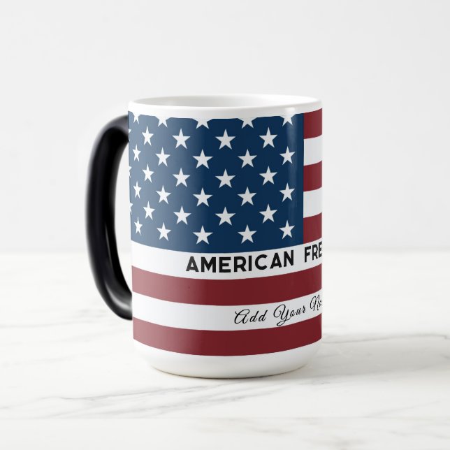 American Freedom Personalized Name Magisk Mugg (Framsida vänster)