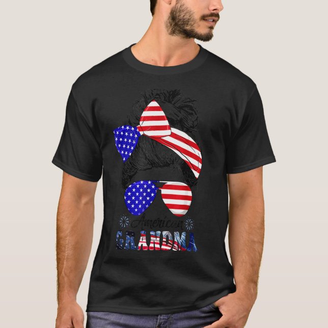 American Grandma Messy Bun Matching Family 4:e av T Shirt (Framsida)